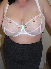 Mature BBW Housewife
