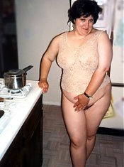 Mature BBW Housewife