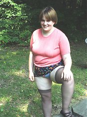 Amateur Mature Housewives & Milfs.100% Real Amateur Sex!