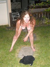Amateur Mature Housewives & Milfs.100% Real Amateur Sex!