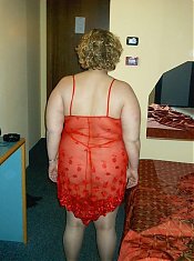 Mature BBW Housewife